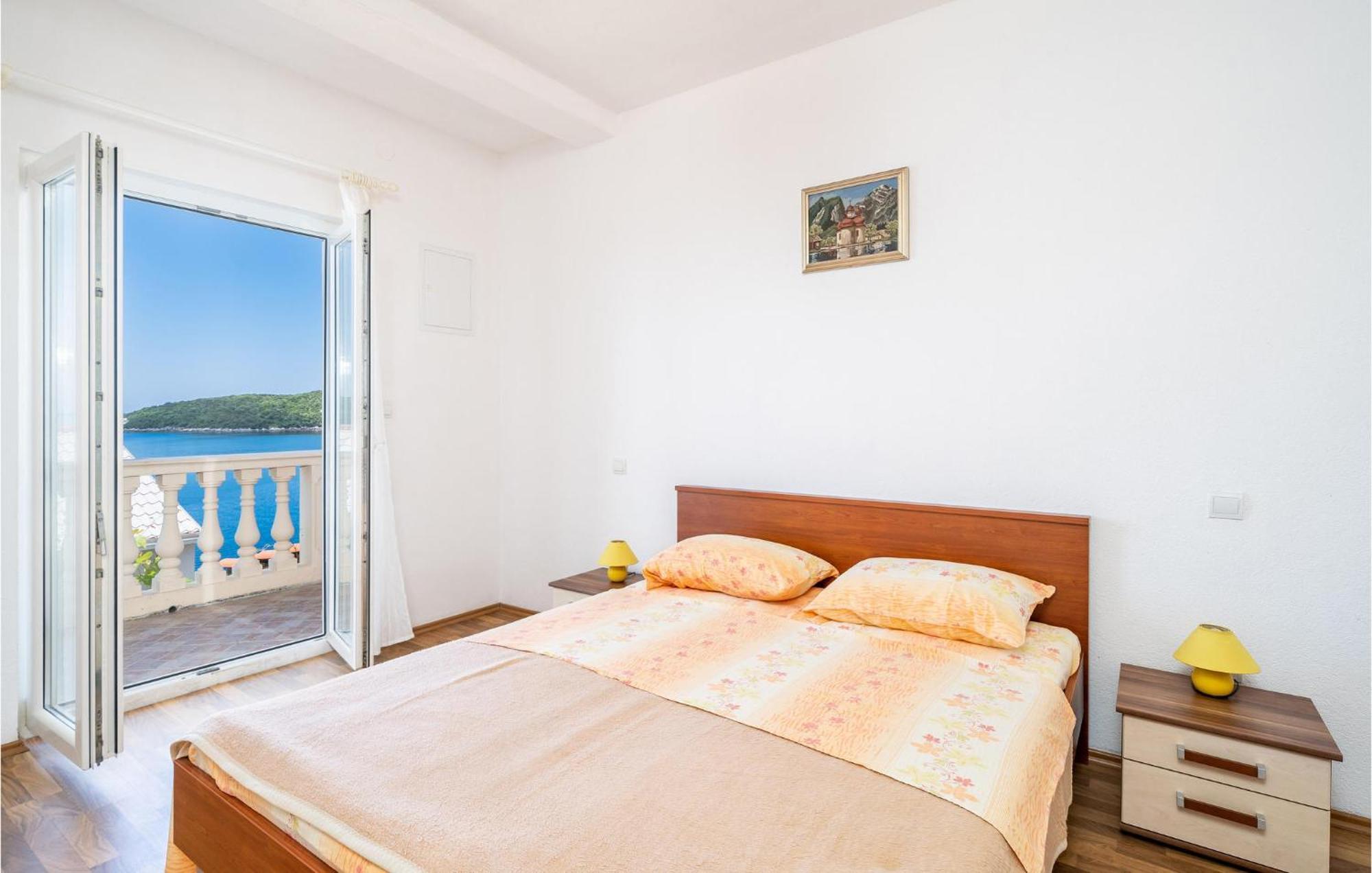 Stunning Apartment In Gruda With House Sea View モルナット エクステリア 写真