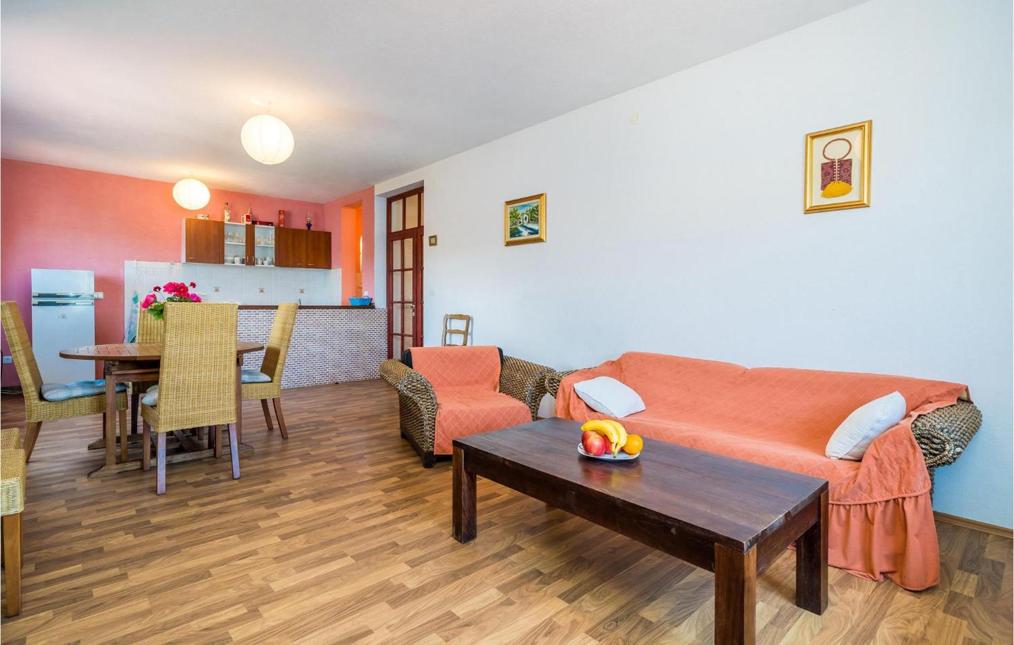 Stunning Apartment In Gruda With House Sea View モルナット エクステリア 写真