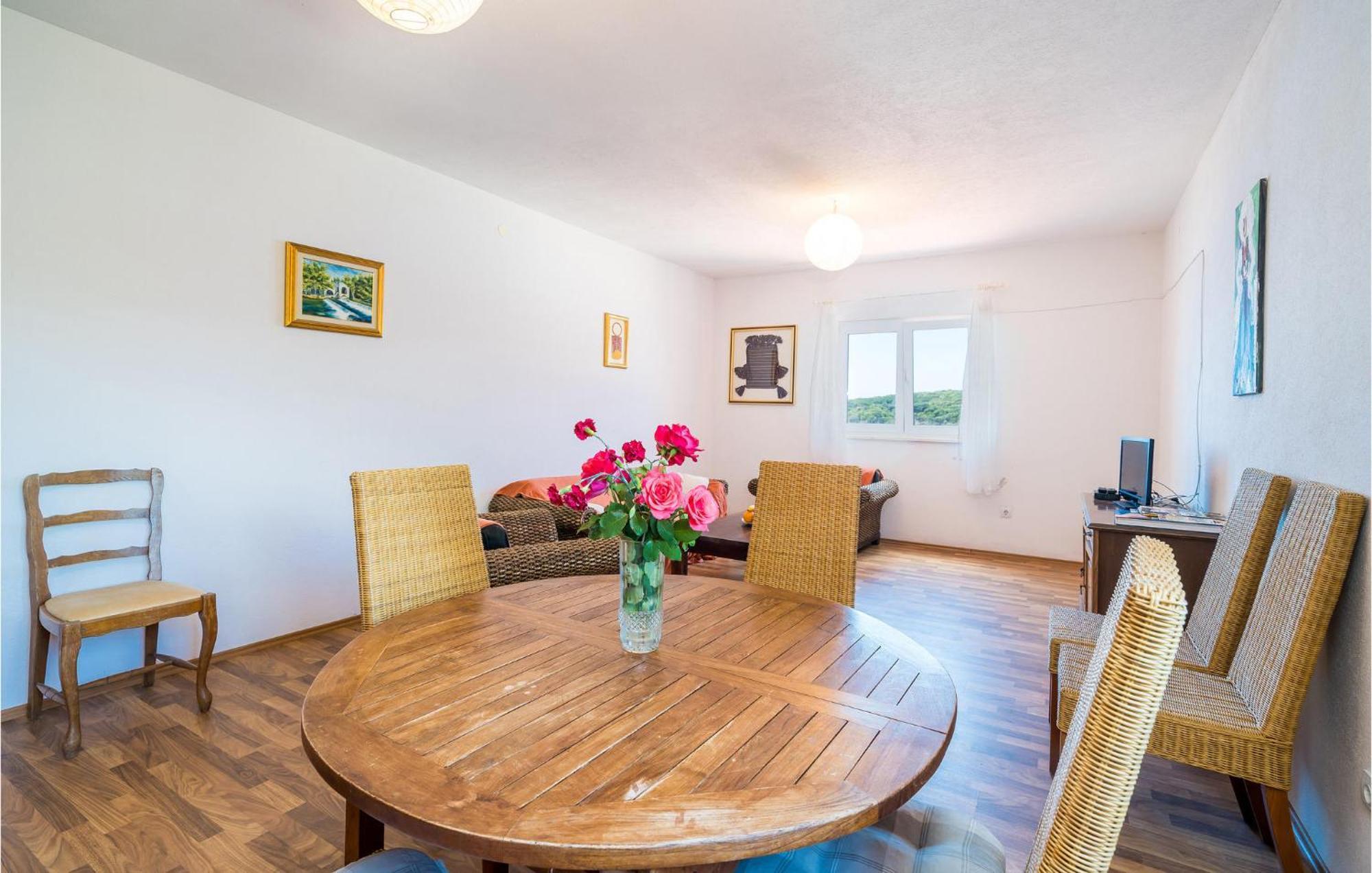 Stunning Apartment In Gruda With House Sea View モルナット エクステリア 写真